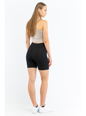 Stronger Shorts "Cush" in Schwarz