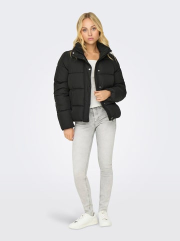 ONLY Winterjacke in Schwarz