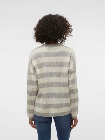 Vero Moda Sweter w kolorze szaro-kremowym