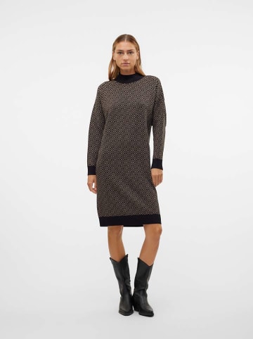 Vero Moda Strickkleid in Schwarz
