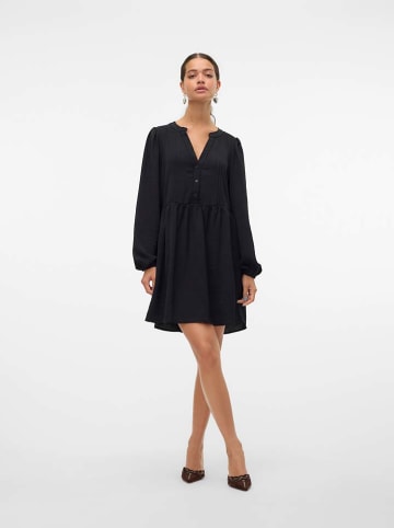 Vero Moda Sukienka w kolorze czarnym