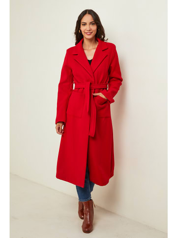 L'armoire de Suzette Wintermantel in Rot