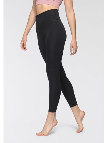 Nike Trainingsleggings in Schwarz