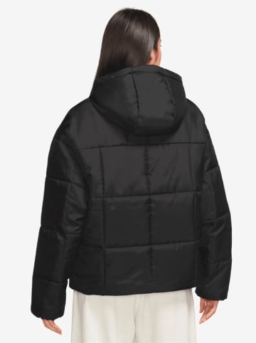 Nike Winterjacke in Schwarz