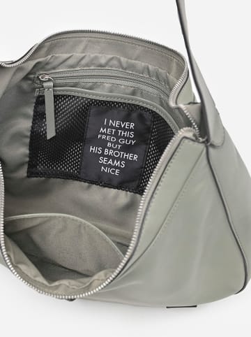 FREDs BRUDER Leder-Umhängetasche in Grau - (B)36 x (H)20 x (T)8 cm