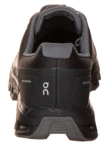 ON RUNNING Sneakers "Cloudventure" in Schwarz