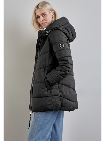 Street One Steppjacke in Schwarz