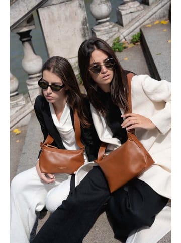 maison héritage PARIS Leder-Umhängetasche "July" in Hellbraun - (B)33 x (H)20 x (T)13 cm
