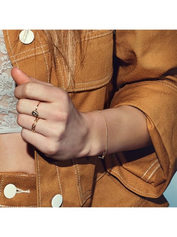 caï Vergold. Ring mit Edelstein