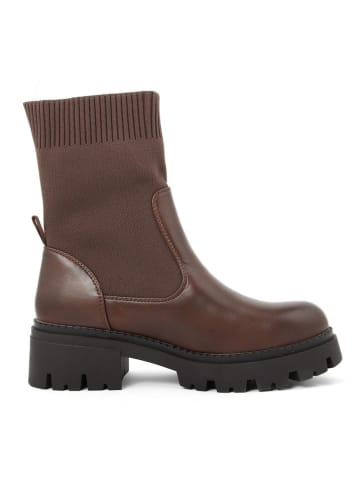 Studio 88 Boots in Braun