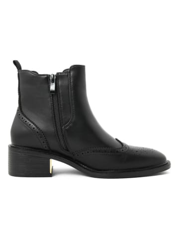 Studio 88 Boots in Schwarz