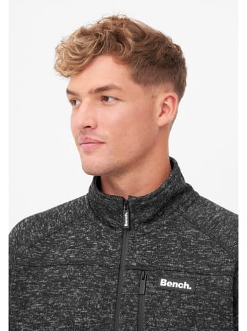 Bench Fleecejacke "Wylden" in Schwarz