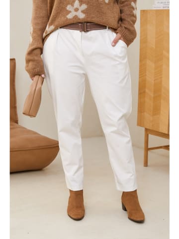 Curvy Lady Hose in Weiß
