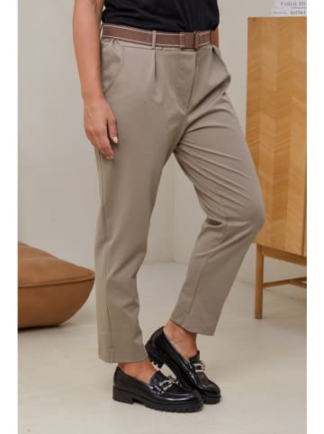 Curvy Lady Hose in Beige