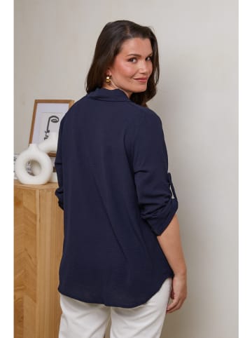 Curvy Lady Koszula w kolorze granatowym