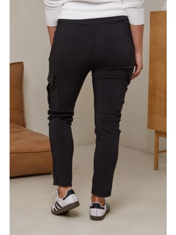 Curvy Lady Cargobroek zwart