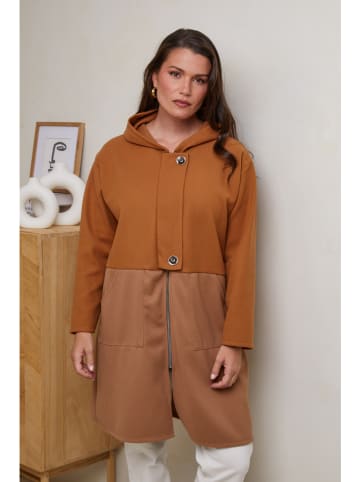 Curvy Lady Tussenmantel bruin