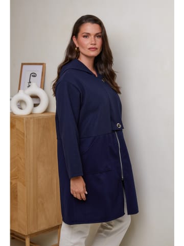 Curvy Lady Tussenmantel donkerblauw