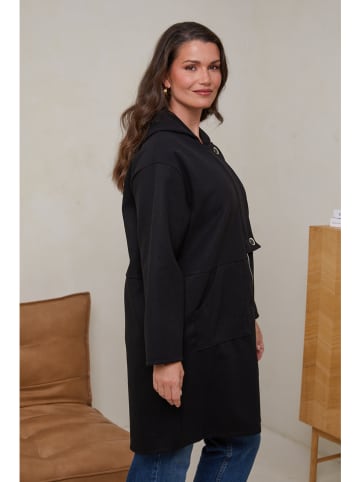 Curvy Lady Tussenmantel zwart