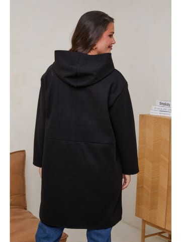 Curvy Lady Tussenmantel zwart