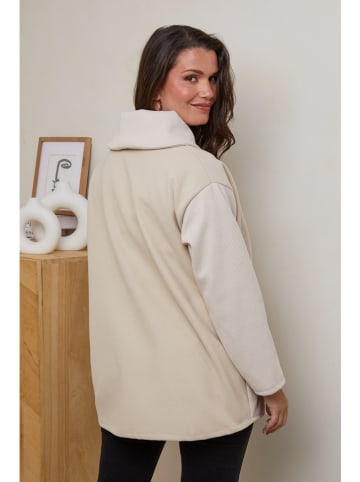 Curvy Lady Übergangsjacke in Beige