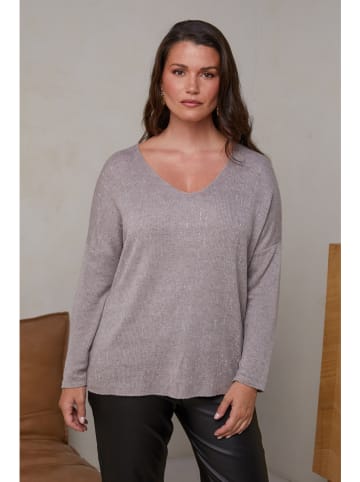 Curvy Lady Pullover in Hellbraun