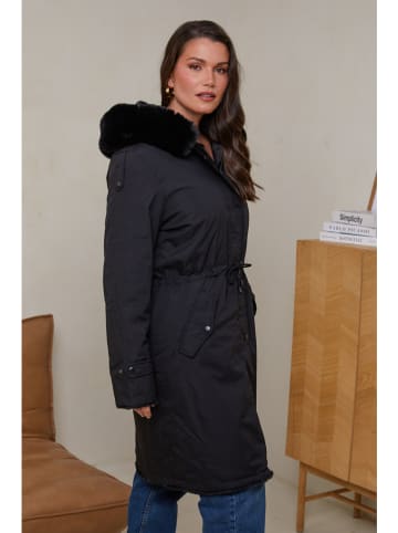 Curvy Lady Parka w kolorze czarnym