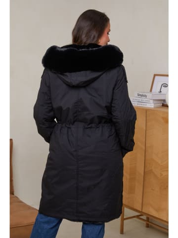 Curvy Lady Parka w kolorze czarnym