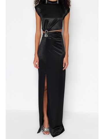 trendyol Kleid in Schwarz