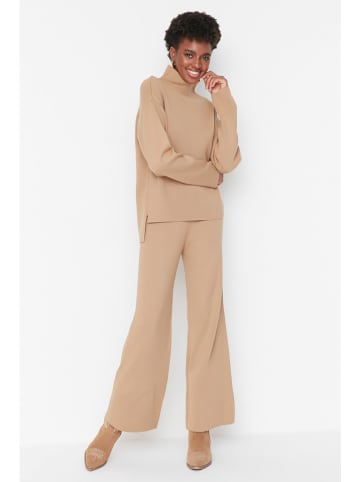 trendyol 2-delige outfit beige