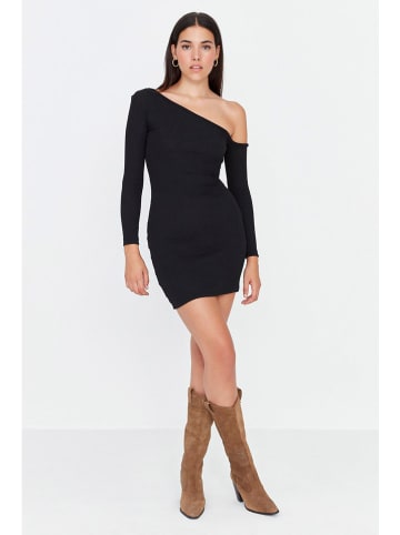 trendyol Strickkleid in Schwarz