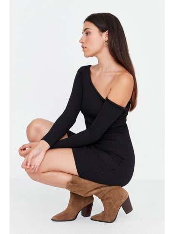 trendyol Strickkleid in Schwarz