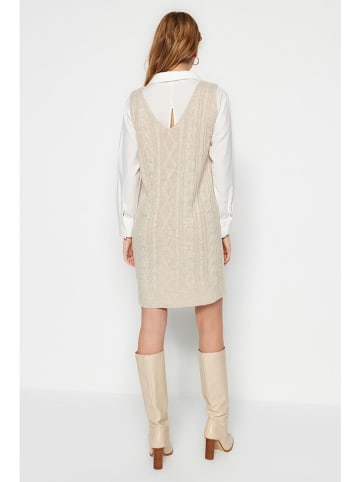 trendyol Strickkleid in Beige