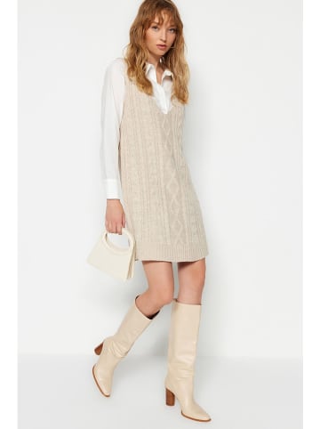 trendyol Strickkleid in Beige