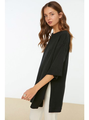 trendyol Shirt in Schwarz