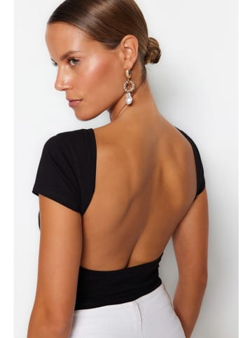 trendyol Shirt in Schwarz