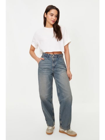trendyol Dżinsy - Mom fit - w kolorze błękitnym