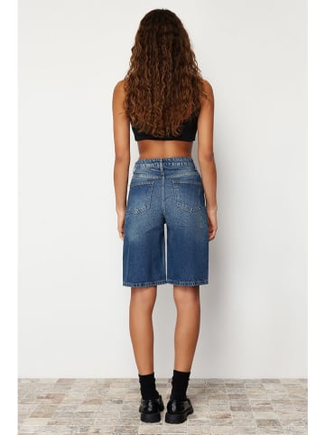 trendyol Jeans-Bermudas in Blau