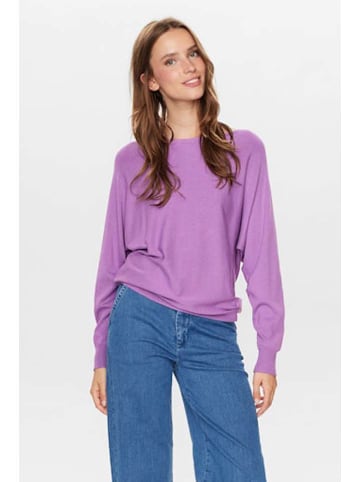 NÜMPH Sweter w kolorze fioletowym