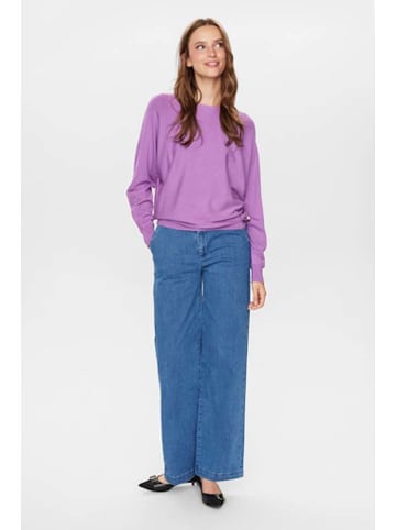 NÜMPH Sweter w kolorze fioletowym