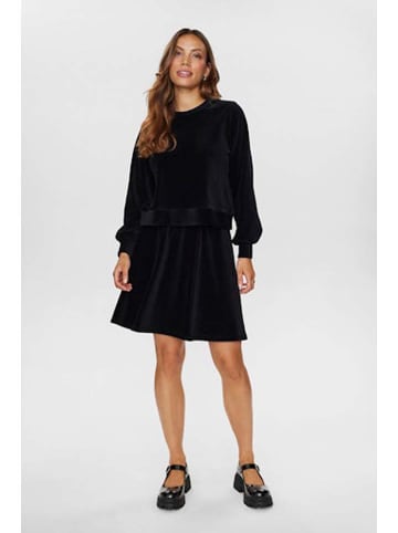 NÜMPH Bluza w kolorze czarnym