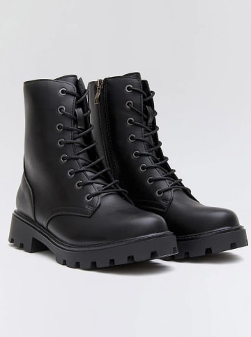 Bellucci Boots in Schwarz