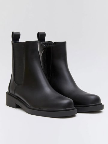 Bellucci Chelsea-Boots in Schwarz