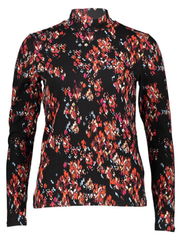 Garcia Longsleeve in Schwarz/ Rot