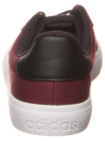 adidas Buty "Vulcraid 3R" w kolorze bordowym do biegania