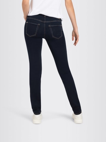 MAC Dżinsy "Slim" - Slim fit - w kolorze granatowym