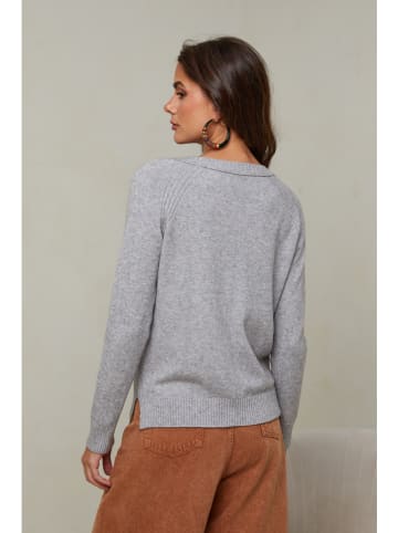 Joséfine Pullover "God" in Grau