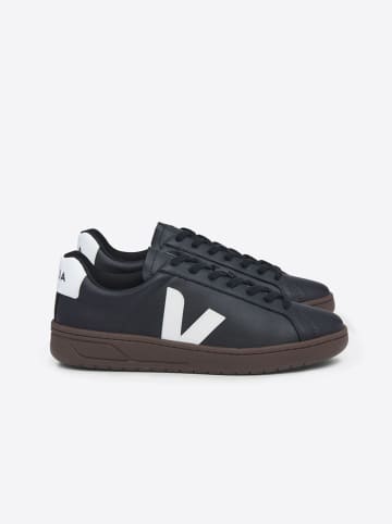 Veja Sneakers "Urca" in Schwarz/ Weiß