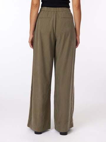 Scotch & Soda Hose in Oliv