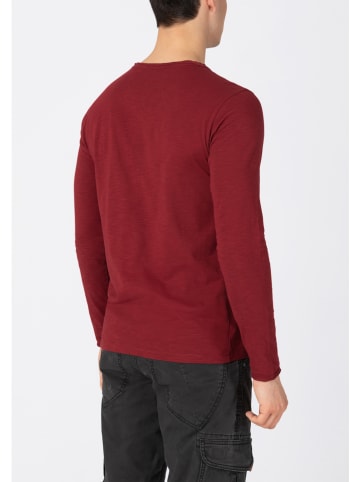 Timezone Longsleeve in Rot